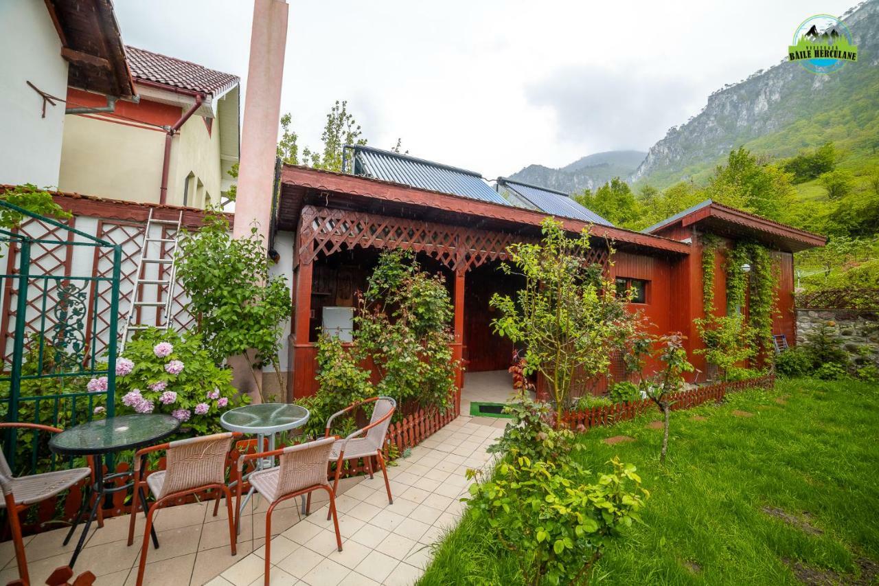 Pension Eden Бэиле-Еркулане Экстерьер фото