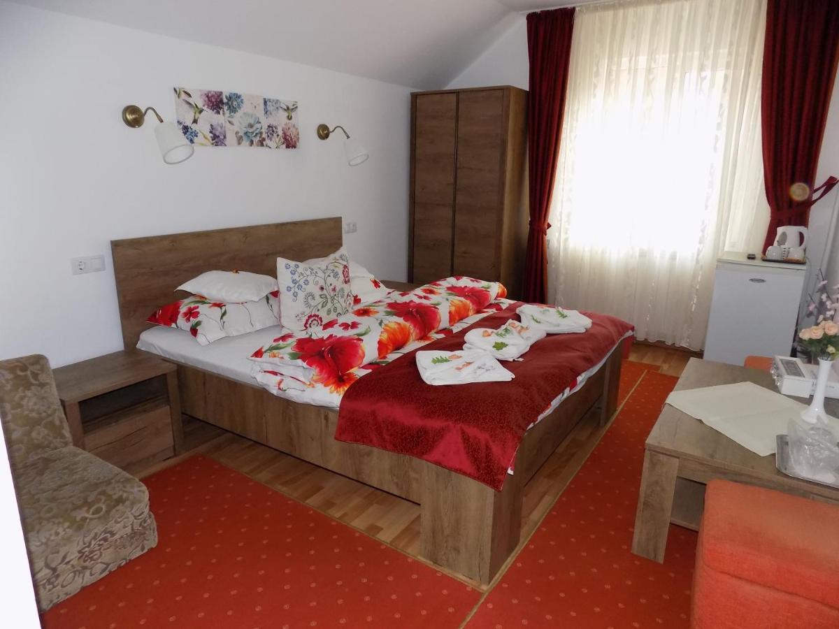 Pension Eden Бэиле-Еркулане Экстерьер фото